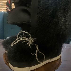 Hunter Insulated Winter Snow Boots